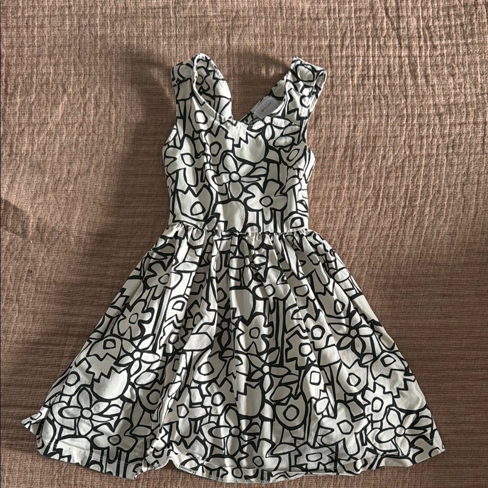 Girls Black & White Floral Sleeveless Dress